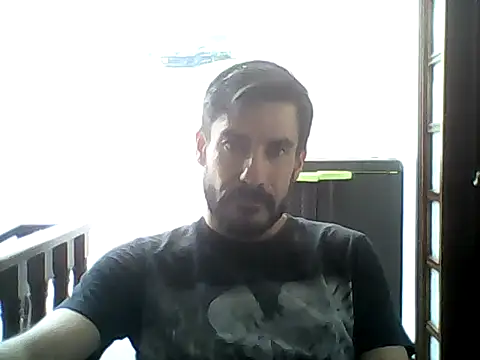 elkike1980 stripchat live cam model