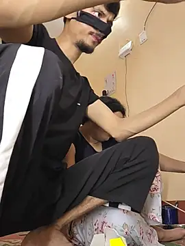 couplegk71 stripchat live cam model