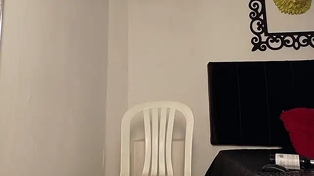 LunayDream stripchat live cam model