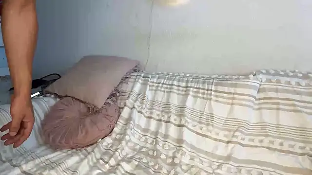 Marocainecoquine stripchat live cam model