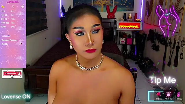 SadisticSaintTs stripchat live cam model