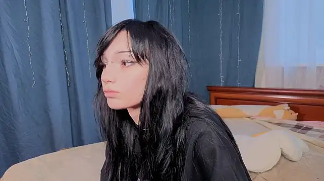 LawannaOmersa stripchat live cam model