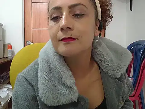 Nalaa__0 stripchat live cam model