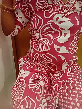 sexy-jaan stripchat live cam model