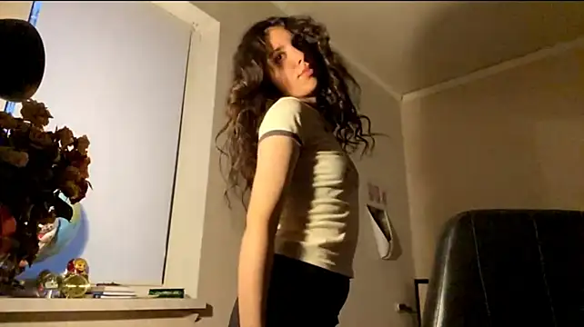 MeggyCartie stripchat live cam model