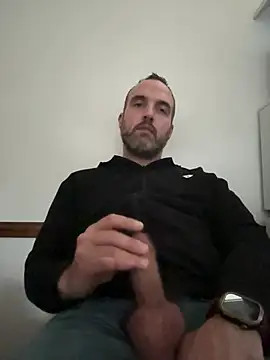 leon3875 stripchat live cam model