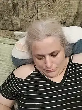 NyushaLollipop stripchat live cam model