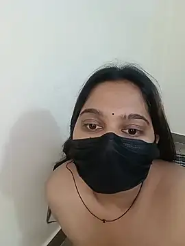 Cute_avni099 stripchat live cam model
