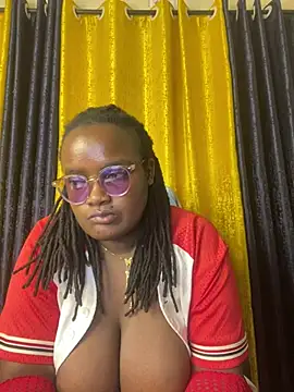 Bustyy_Bitch stripchat live cam model