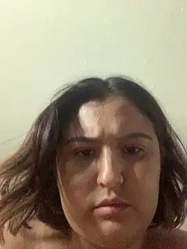 bbwbelle stripchat live cam model