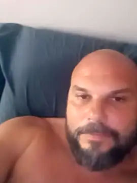 Javierchico stripchat live cam model