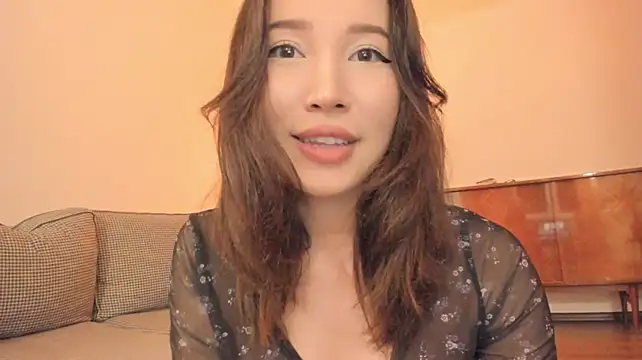 mey_baee stripchat live cam model