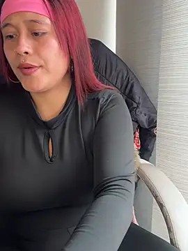 Mely_pinkk stripchat live cam model