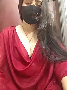 Saanvi-Sen stripchat live cam model