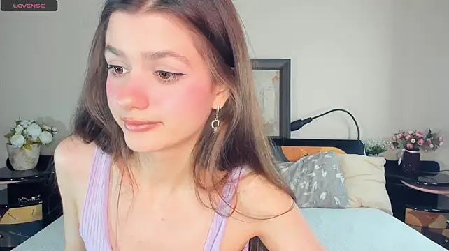 shape_of_you stripchat live cam model