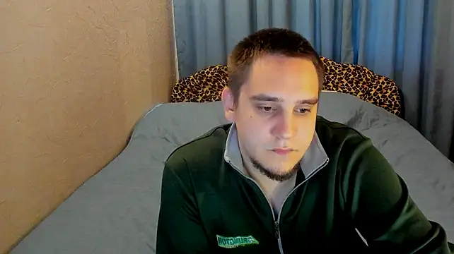 Bear_Beer130 stripchat live cam model