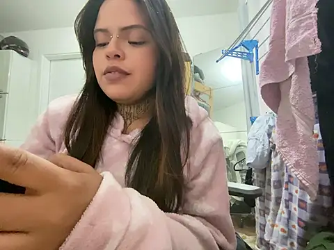 juel1sa stripchat live cam model