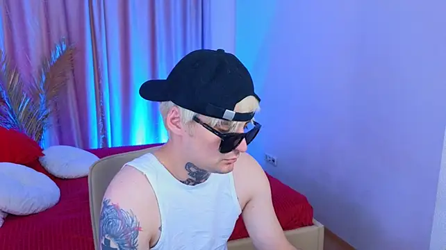 drillfi11 stripchat live cam model