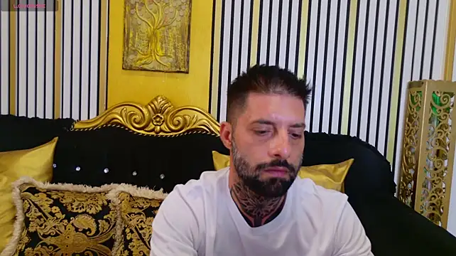 TommyDum stripchat live cam model