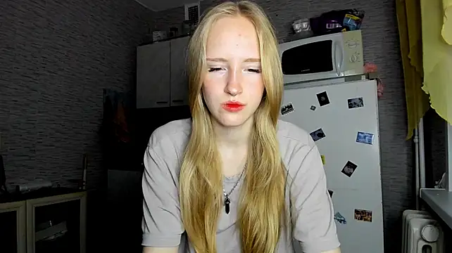 Mia_Azart stripchat live cam model