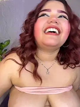 sofii_kitty_ stripchat live cam model