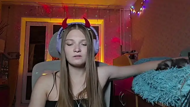 ZelmaSauage stripchat live cam model