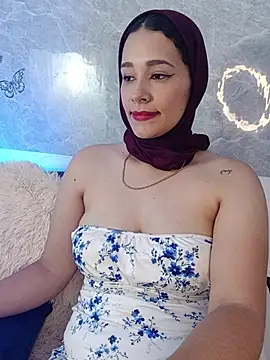 Shana-Jamil stripchat live cam model