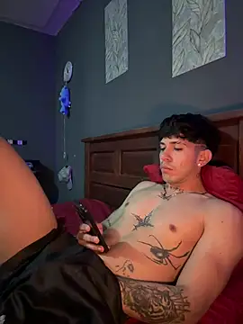 Owen_rave stripchat live cam model