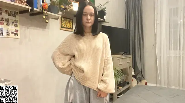 RukiyaLowland stripchat live cam model