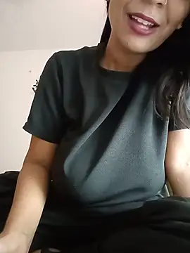 New_Disha stripchat live cam model