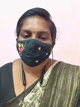 Tamil-Janani stripchat live cam model
