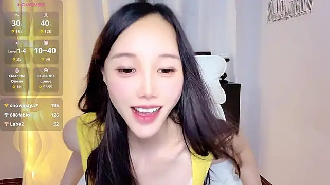 Miaomiao-9 stripchat live cam model
