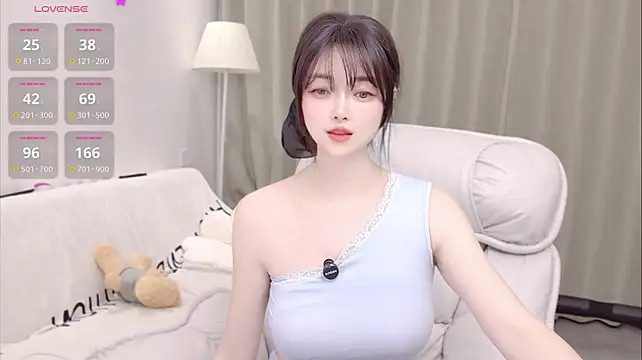 uikyy1 stripchat live cam model