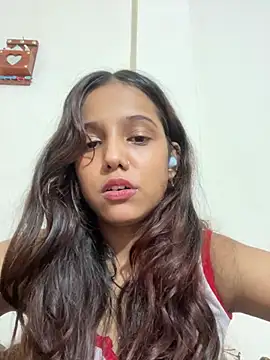 Maggie_748 stripchat live cam model