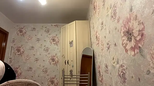 Miss_Aurelia stripchat live cam model