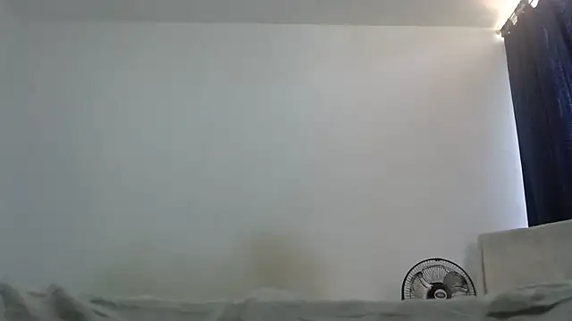 nicolle_milf1978 stripchat live cam model