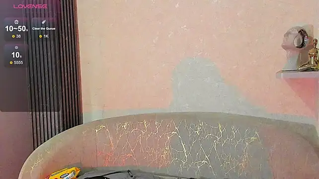 April_Petitt stripchat live cam model