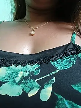 BongQueen9 stripchat live cam model