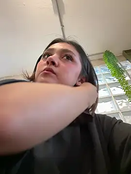 sisylucky stripchat live cam model