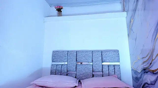 AmbarBrownn1_ stripchat live cam model
