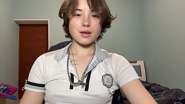 Nellyts stripchat live cam model