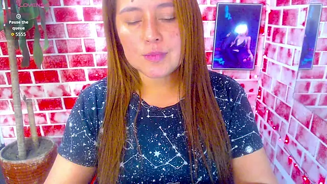 AmaraJoy stripchat live cam model