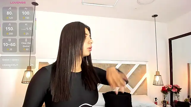 ZiaCalifa stripchat live cam model