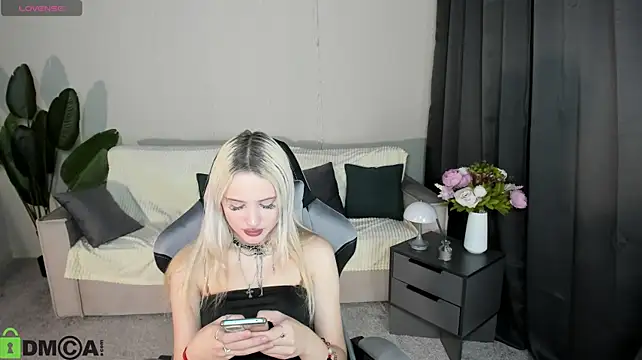 LaslyAngel stripchat live cam model