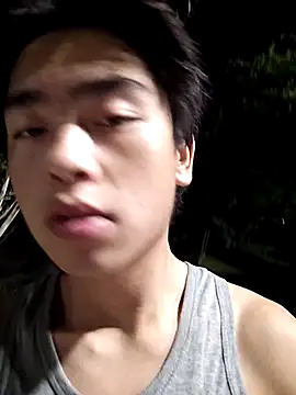 SYT_W stripchat live cam model