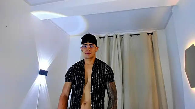 Mr_adrian stripchat live cam model