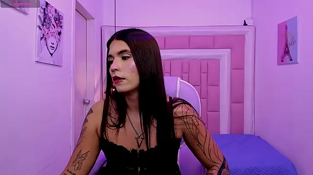 CryBabyVelvet stripchat live cam model