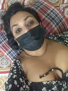 shreeni-jaiswa stripchat live cam model