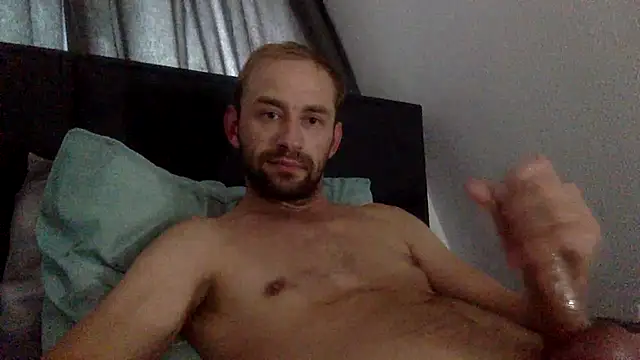 erwin-dare stripchat live cam model