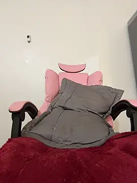 Baby-bet01 stripchat live cam model